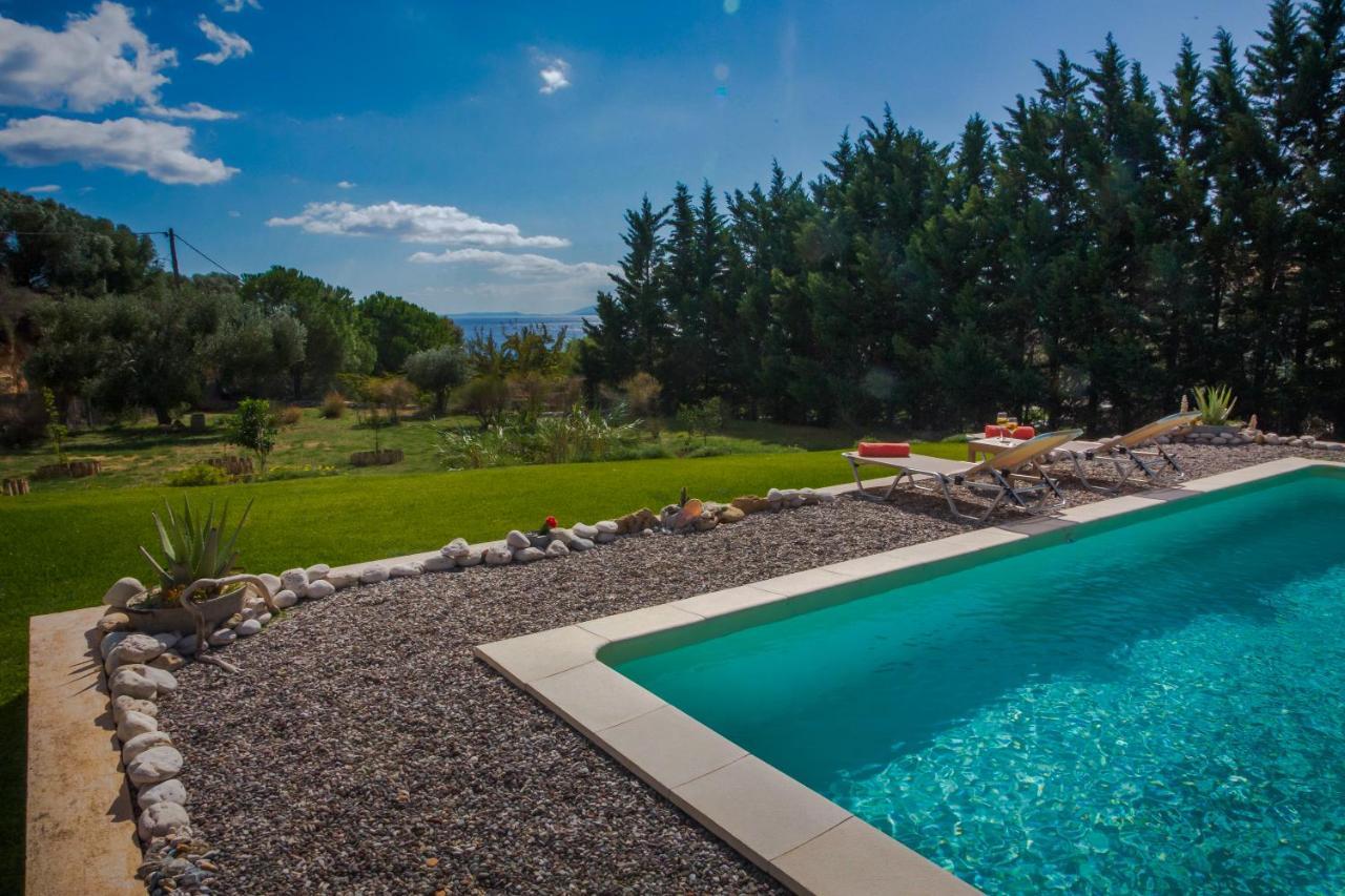 Driftwood Villa Καραβάδος Εξωτερικό φωτογραφία